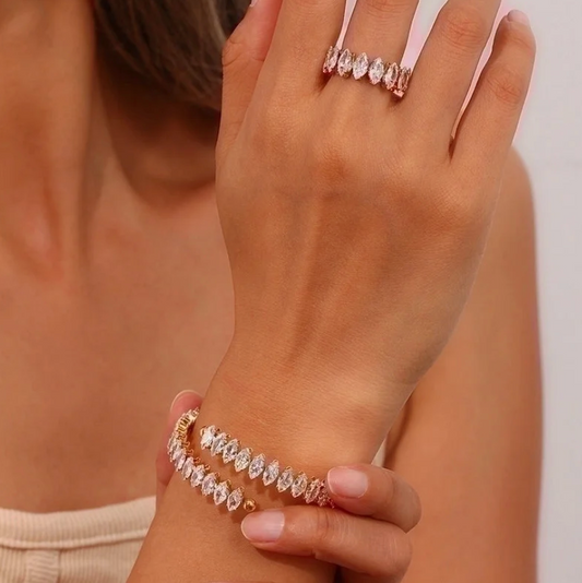 Celestia Zirkonia Bangle