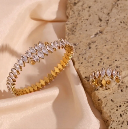 Celestia Zirkonia Bangle