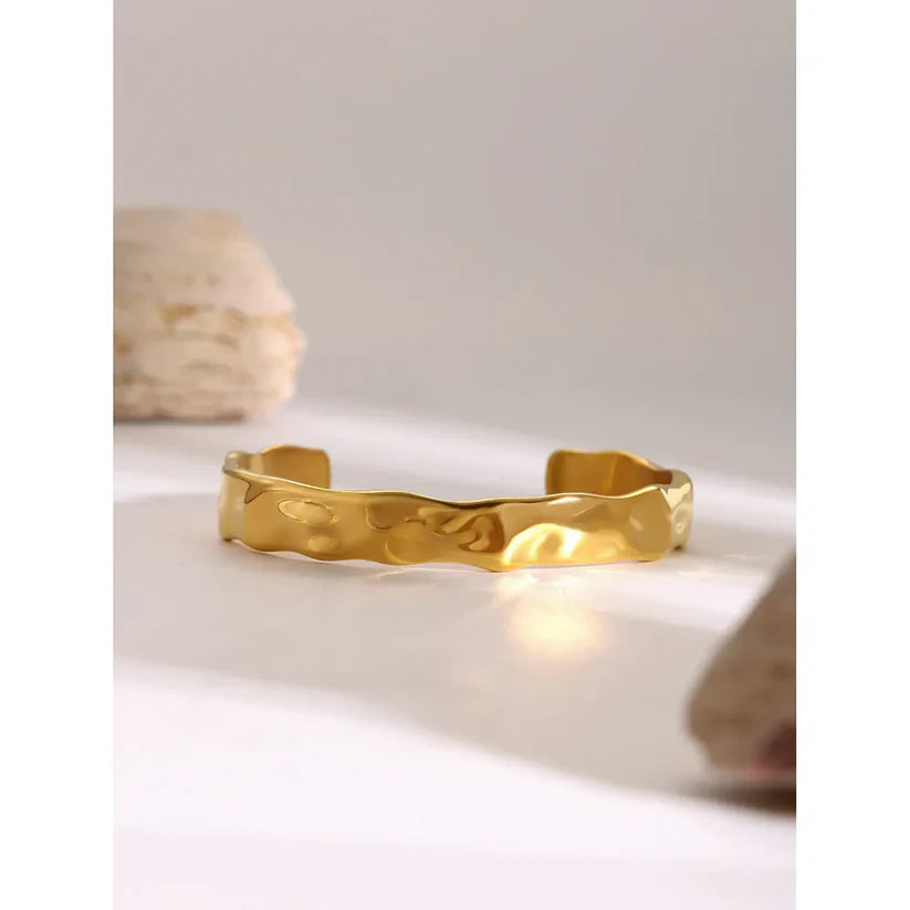 Eclipse Bangle