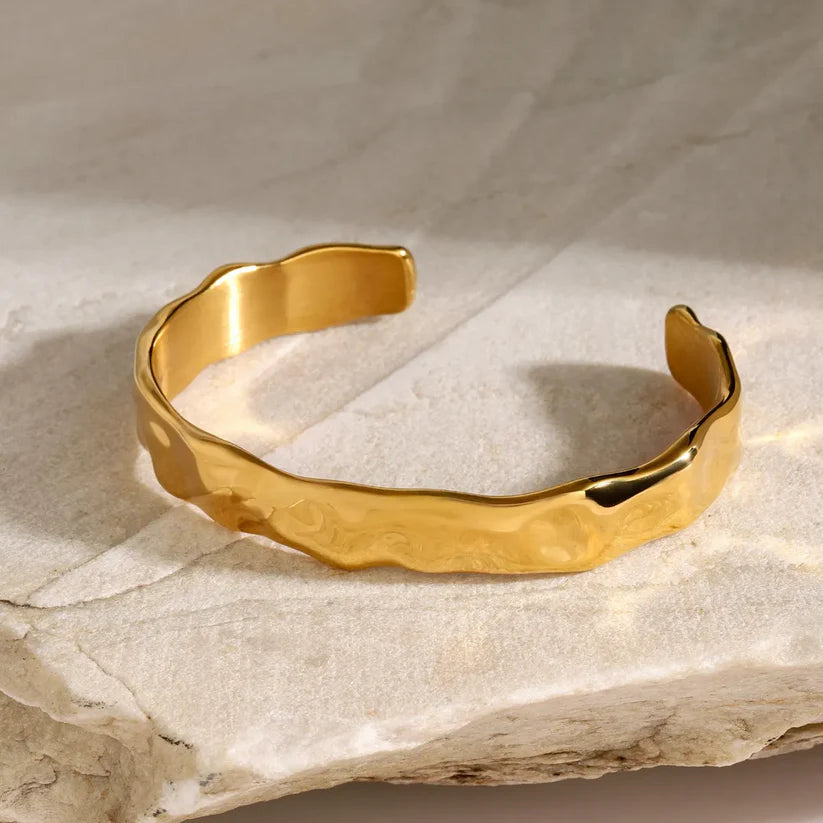 Eclipse Bangle